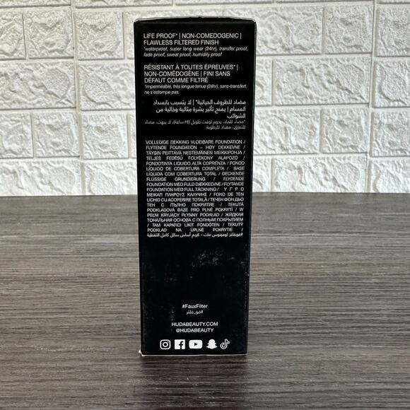 Huda Beauty #FauxFilter Luminous Matte Full Coverage Liquid Foundation 35ML 560R - Picture 2 of 6